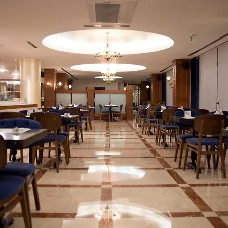 塔克西姆都会公园酒店 4* 伊斯坦布尔