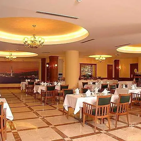 塔克西姆都会公园酒店 4* 伊斯坦布尔