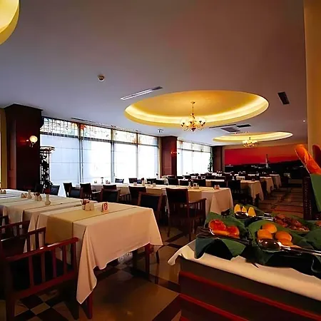 Taksim Metropark 4*
