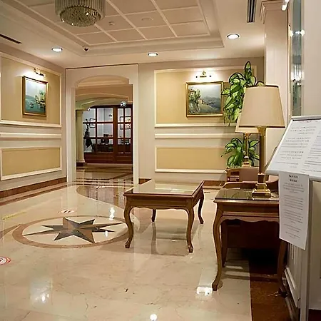 Taksim Metropark 4*