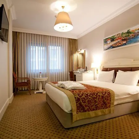 Hotel Taksim Metropark 4*