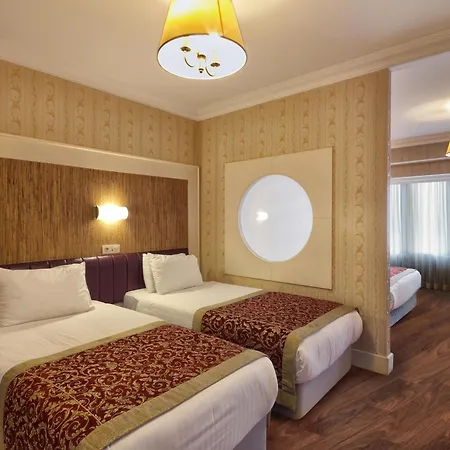 Hotell Taksim Metropark 4*