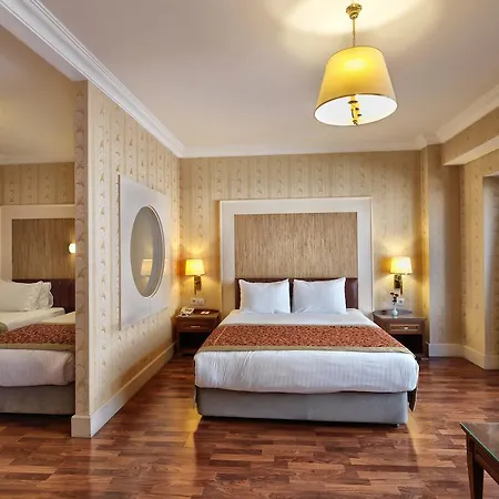 Taksim Metropark 4*