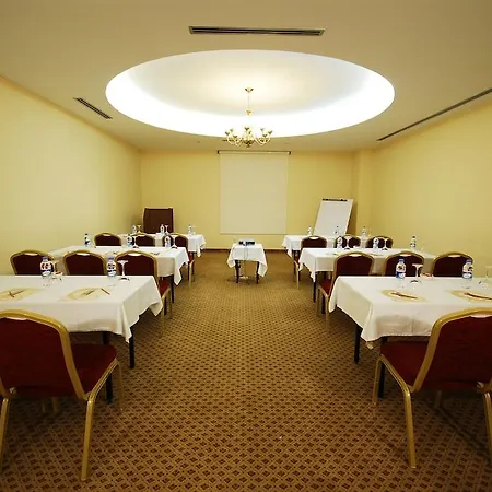 Hotel Taksim Metropark 4*