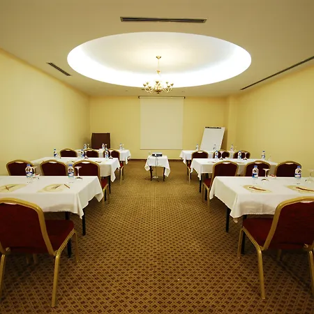 Taksim Metropark Hotel 4*