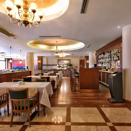 タクシム メトロパーク イスタンブール